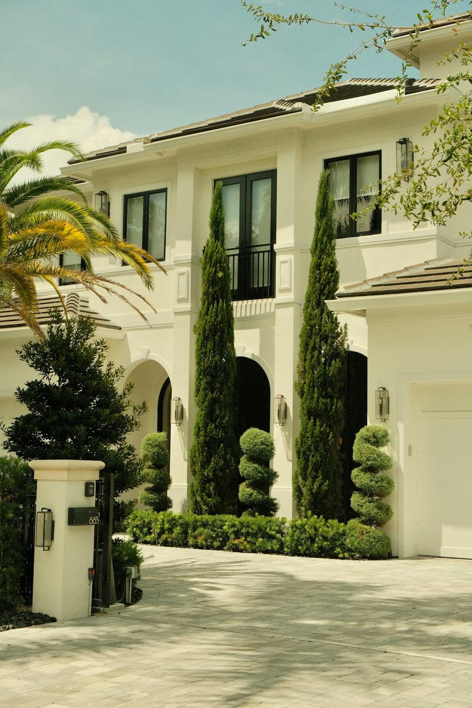 Modern Luxury Villa