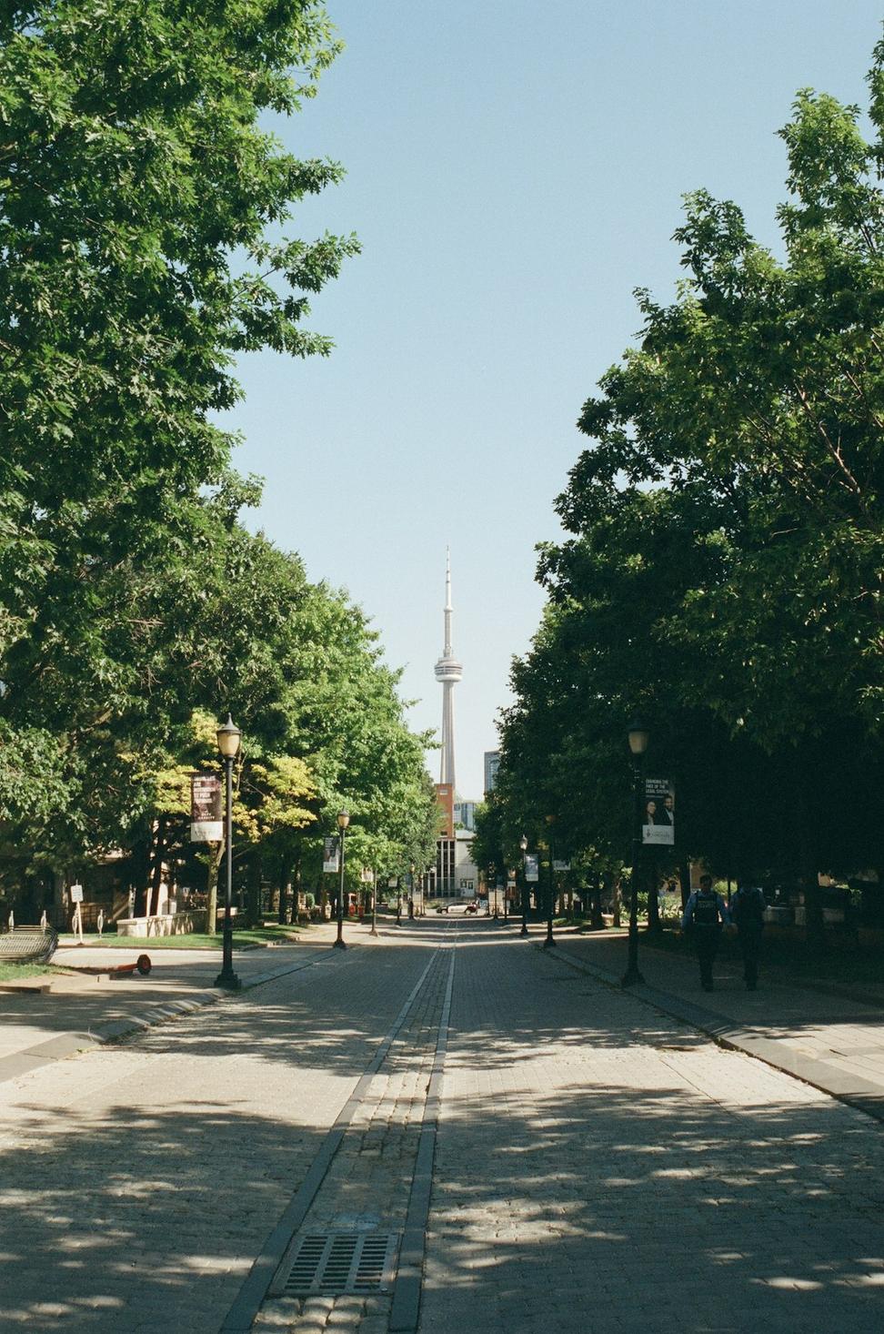 Map showing Krypton Flare Vora Studios location at 1250 King Street West, Toronto